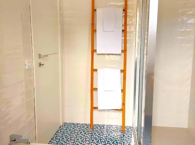 بيت ضيافة Le Perle Della Costiera سورينتو